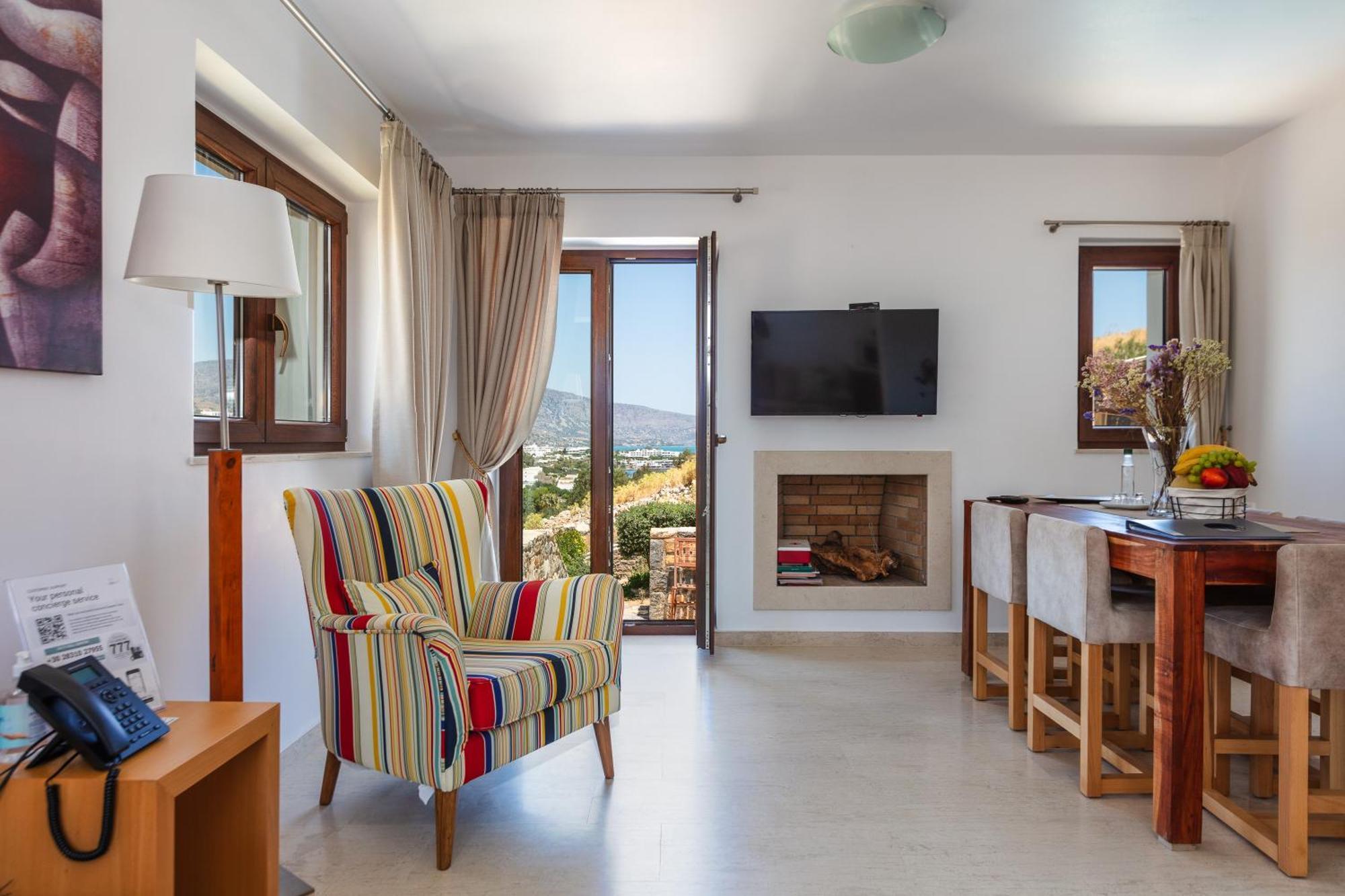 Maris Villas Элунда Экстерьер фото